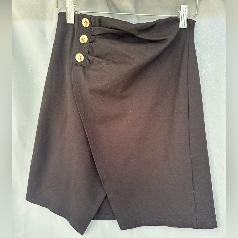 Made in Italy Black Skirt with Button Detail